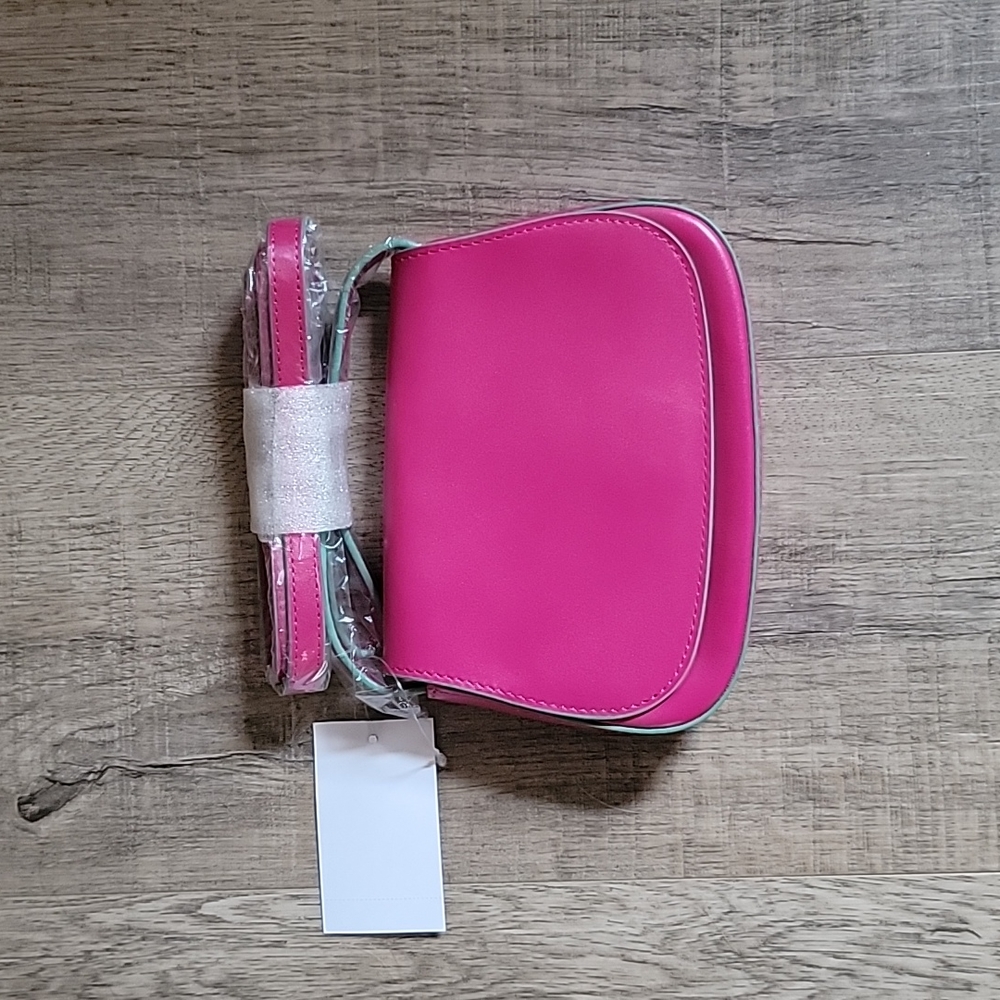 Fushia pink small purse NWT